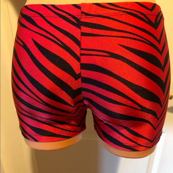 BAL TOGS Gymnastic Dancer Shorts Child Medium CM 8/10 Red Zebra - Picture 3 of 7